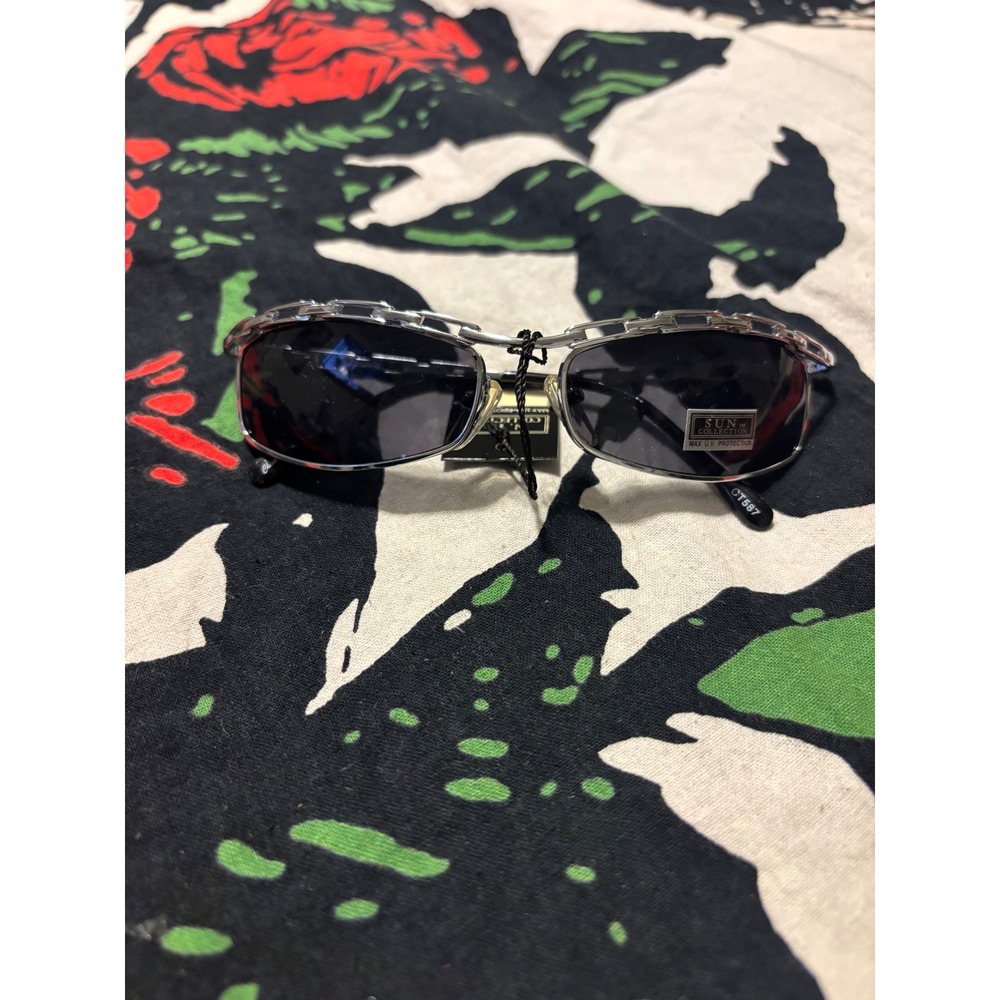 Avant Garde Chain Detail Sunglasses Dark Grey Lens Silver Frame